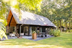 midden in de bossen bij schapendrift 29
